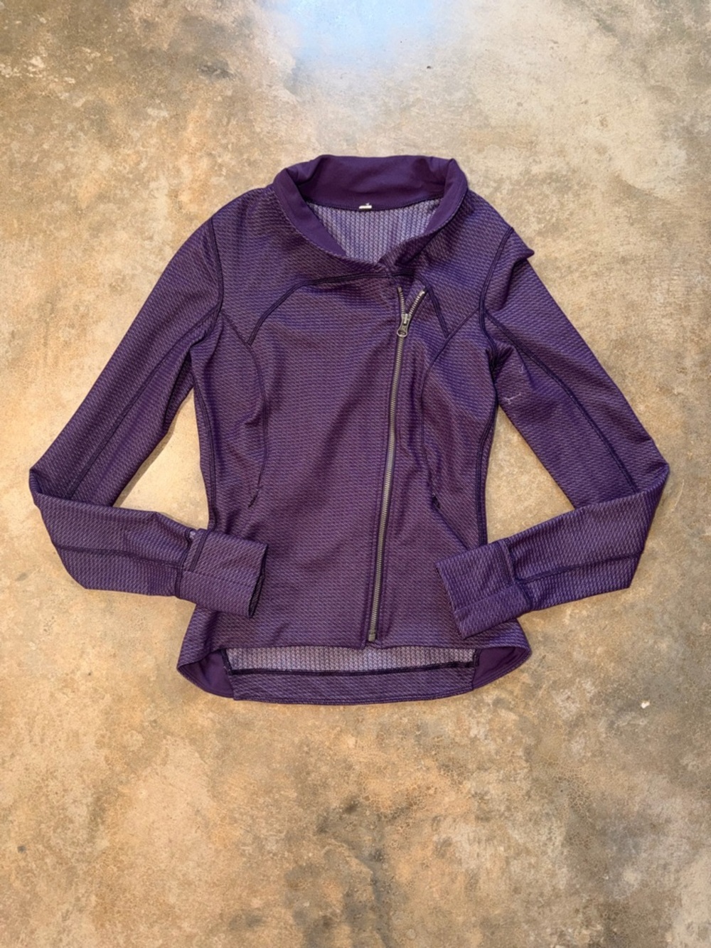 Lululemon Asymmetrical Zip Jacket Purple Size 6 Athletic SlimFit Moto Athleisure